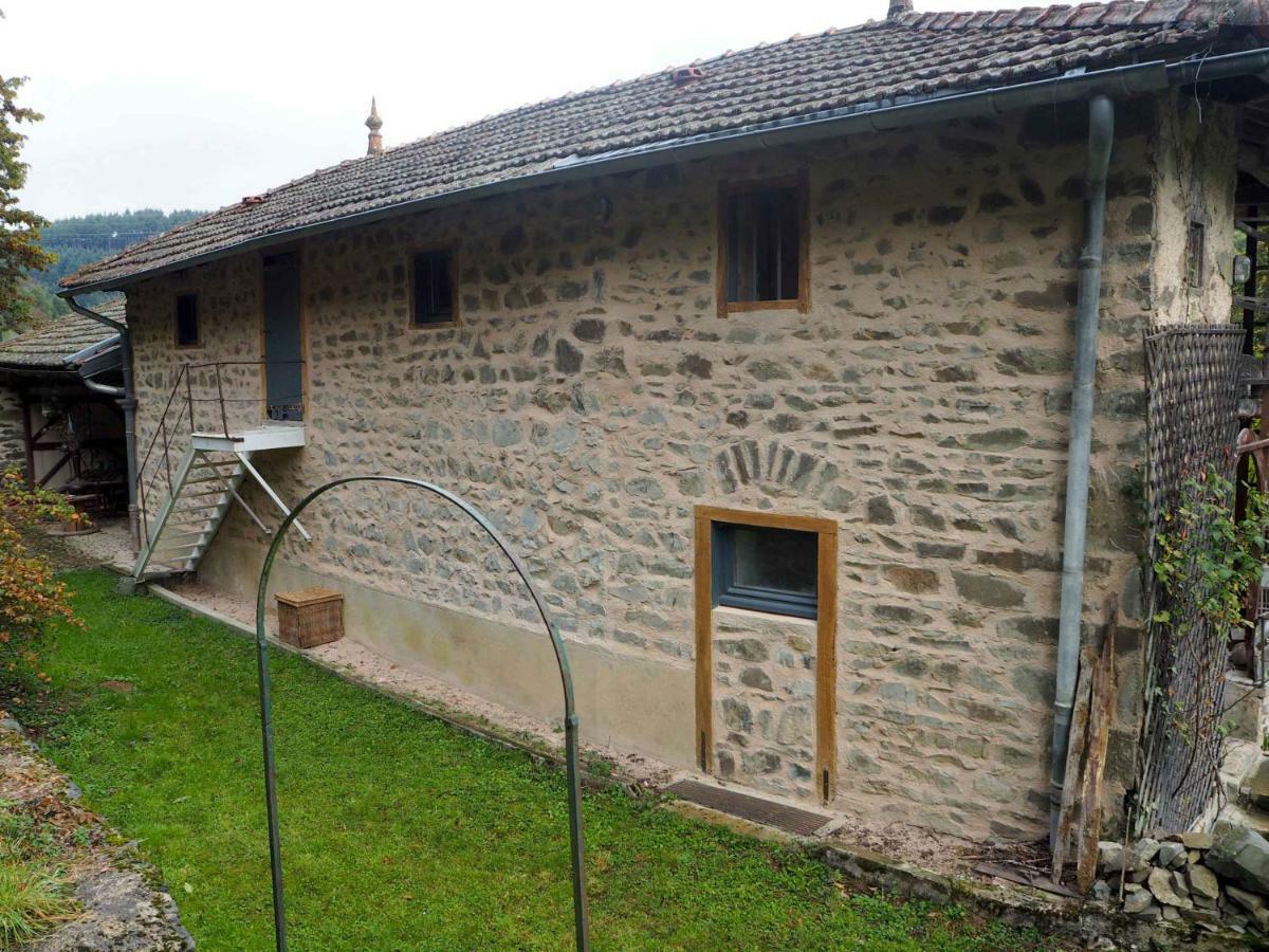 Le Chatel En Beaujolais Valsonne Εξωτερικό φωτογραφία